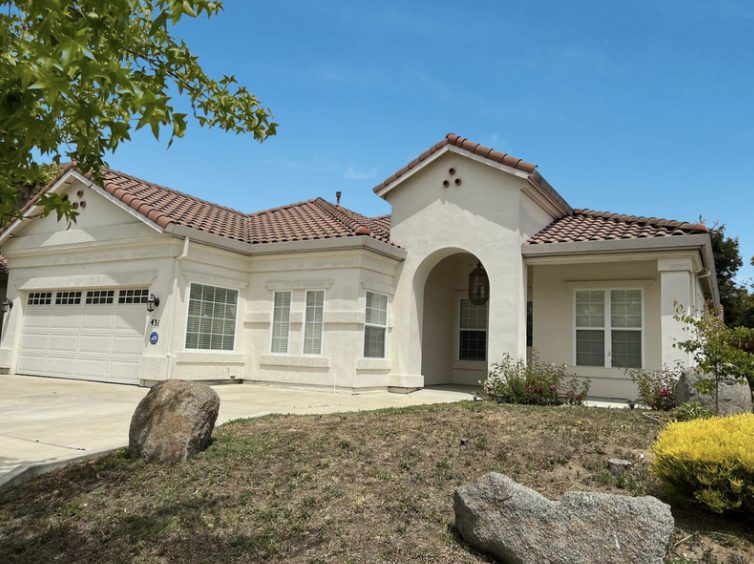 Gina Hinds, REALTOR®